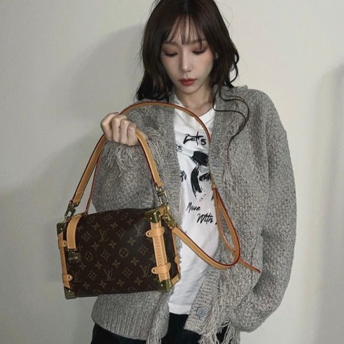루이비통 모노그램 사이드 트렁크 MM M46358 (한예슬,태연,아이린,나연,정호연,선미 착용)