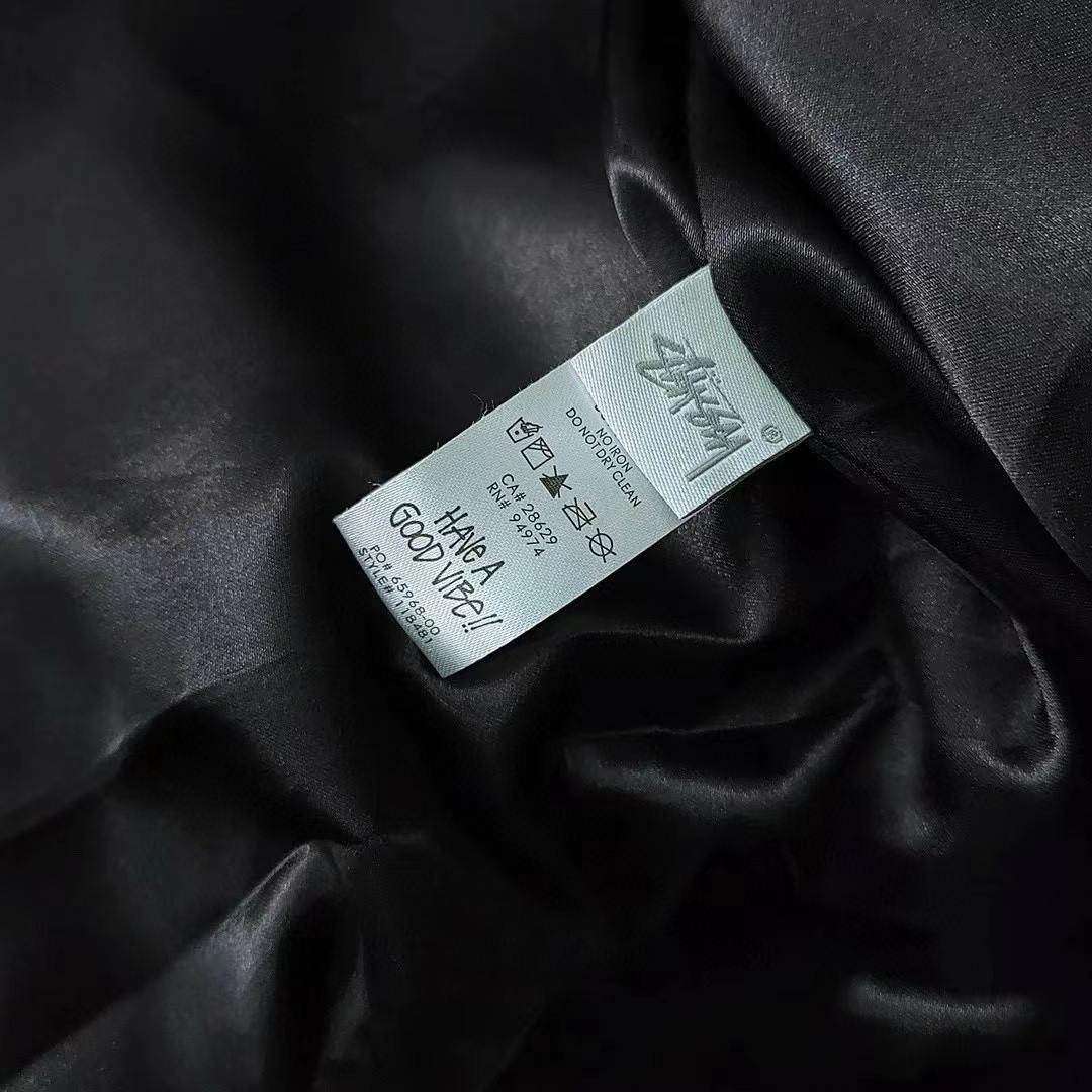 스투시 컴페티션 바시티 자켓 블랙 판매 제품 실사
