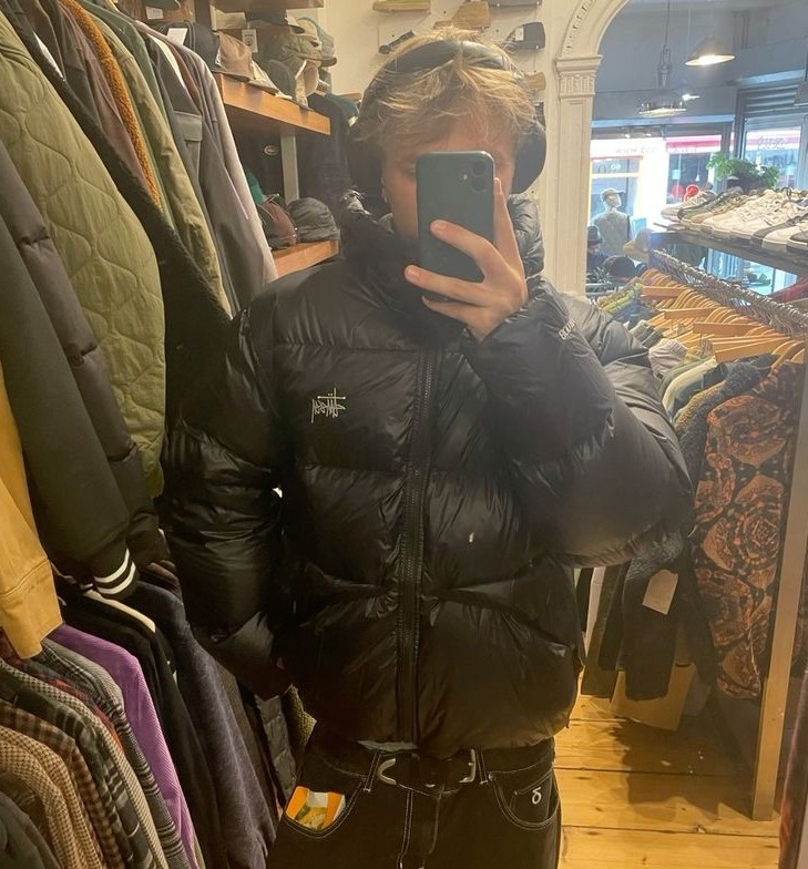 스투시 마이크로 립스탑 다운 파카 팬텀 블랙 참고자료